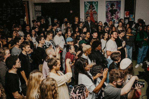 Tendances du marché : guide pratique pour investir en bourse et crypto